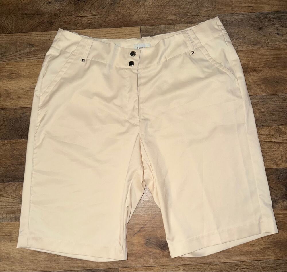 IZOD women’s cool fx golf shorts